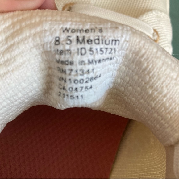 L.L. Bean Knit Sneakers Ivory Excellent No Use 8.5 - Picture 6 of 7